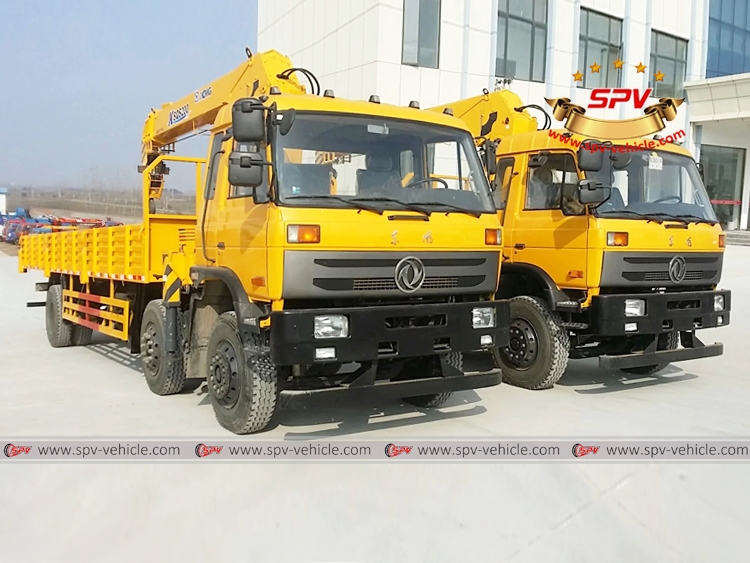 Right front view of 2 units Dongfeng truck mounted crane
